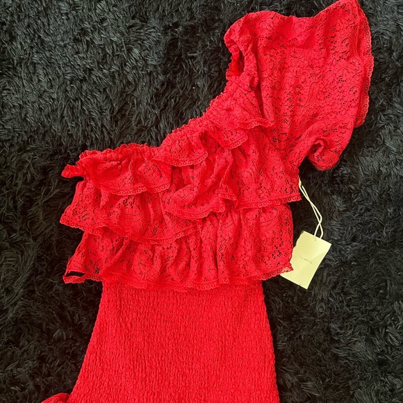 Red Ruffle Dress in XS - Picture 4 of 6
